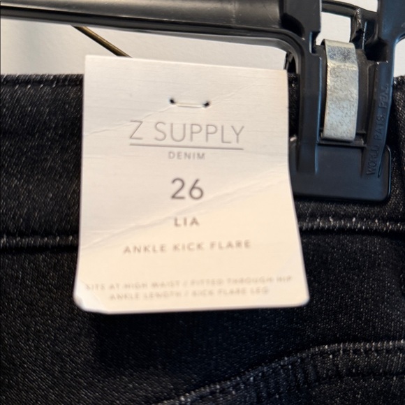 NWT Z Supply Flare Jeans - Picture 5 of 5